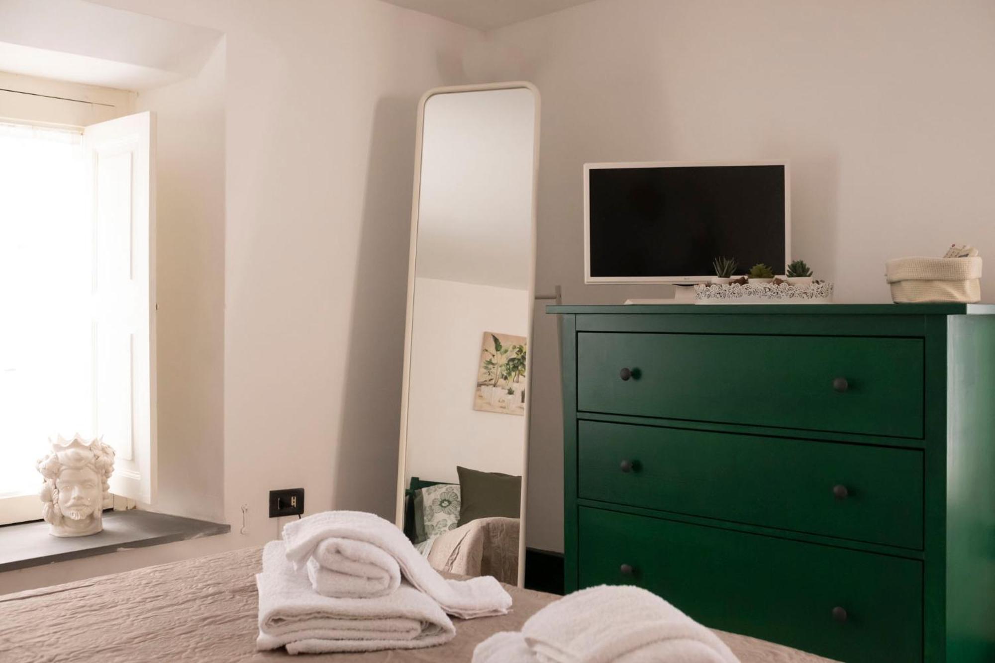 Apartment Civico 18 & Manzoni House - Exclusive Brand 